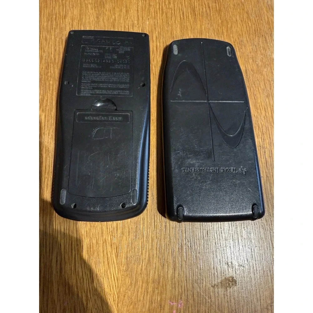 Texas Instruments TI-83 Plus Graphing‎ Calculator with Slip Cover - Black TESTED